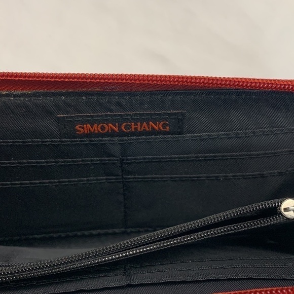 Simon Chang Wristlet Purse Colour Red NWT - Picture 5 of 9